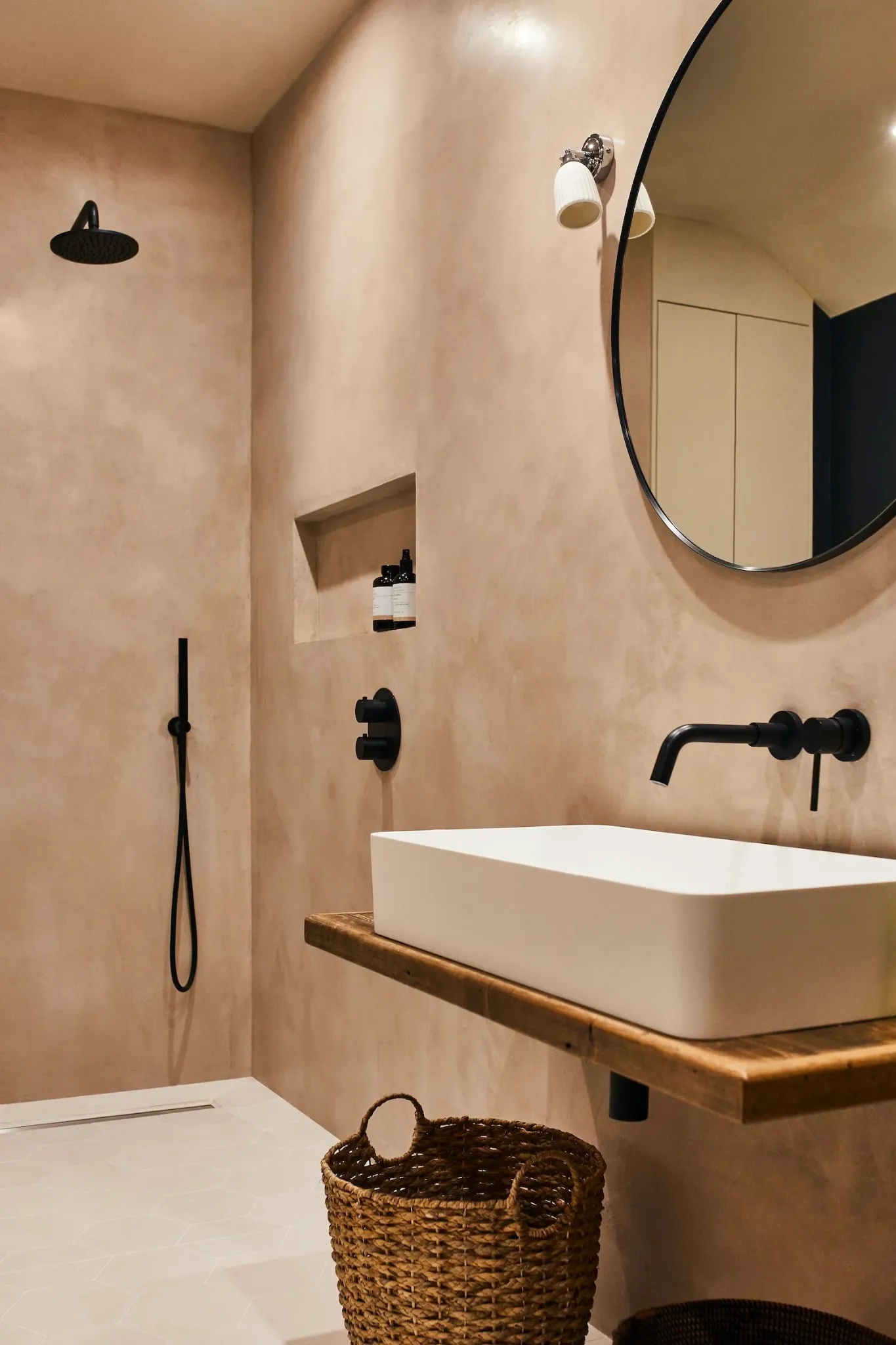 Tadelakt Bathroom Finish